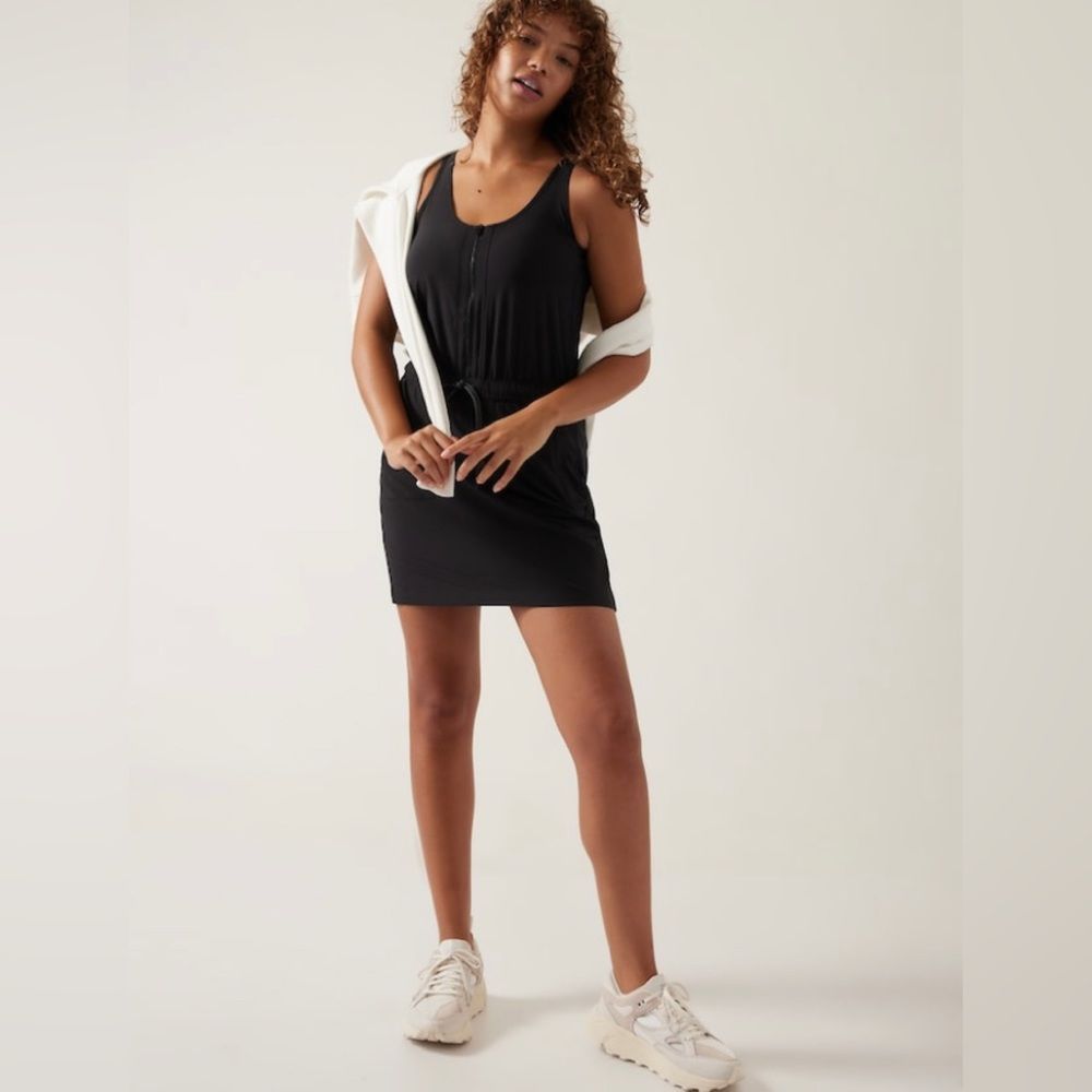 Nwtathleta Expedition Dress. Black. Size 14